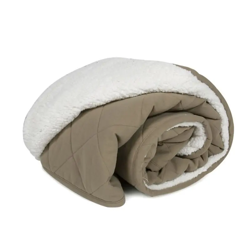 Carolina Pet Sage Diamond Quilt/Sherpa Throw