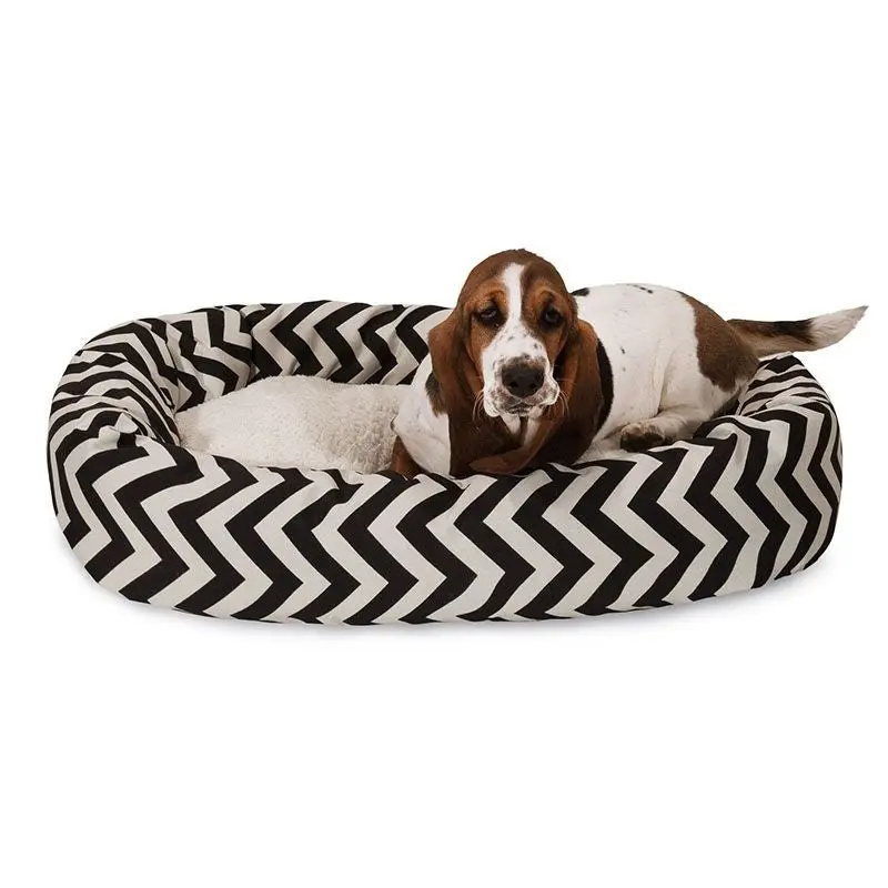 Majestic Pet Black Chevron Sherpa Bagel Bed