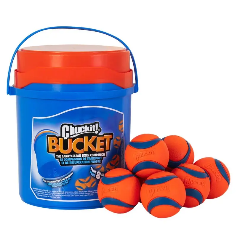 Chuckit! Bucket with Ultra Balls