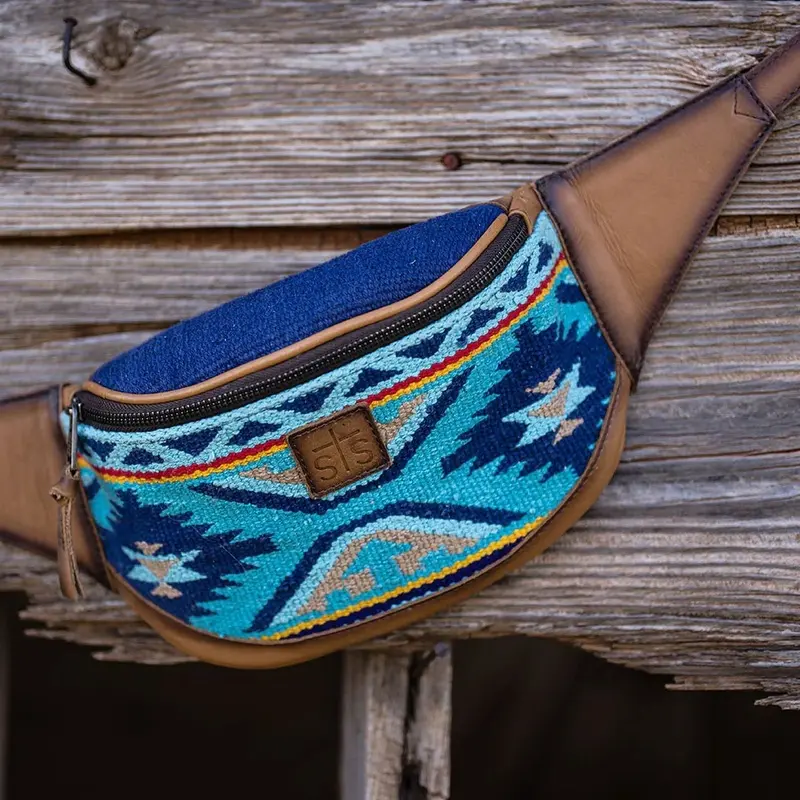 STS Mojave Sky Ladies' Western Belt Bag Fanny Pack