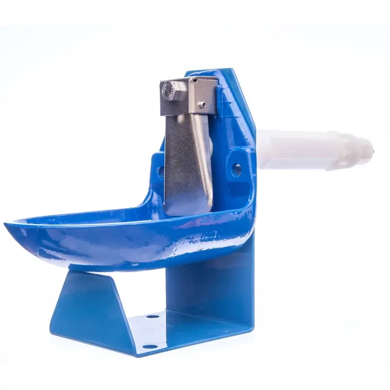 Gravity Flow Barrel Pig Waterer