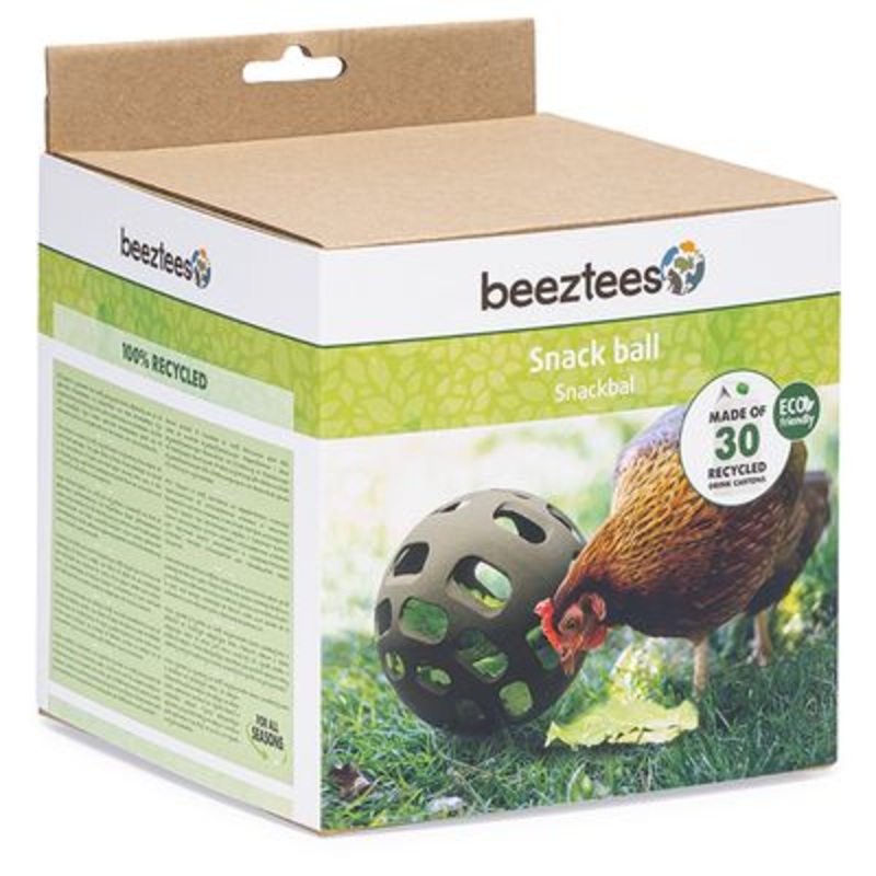 beeztees Snack Ball for Chickens