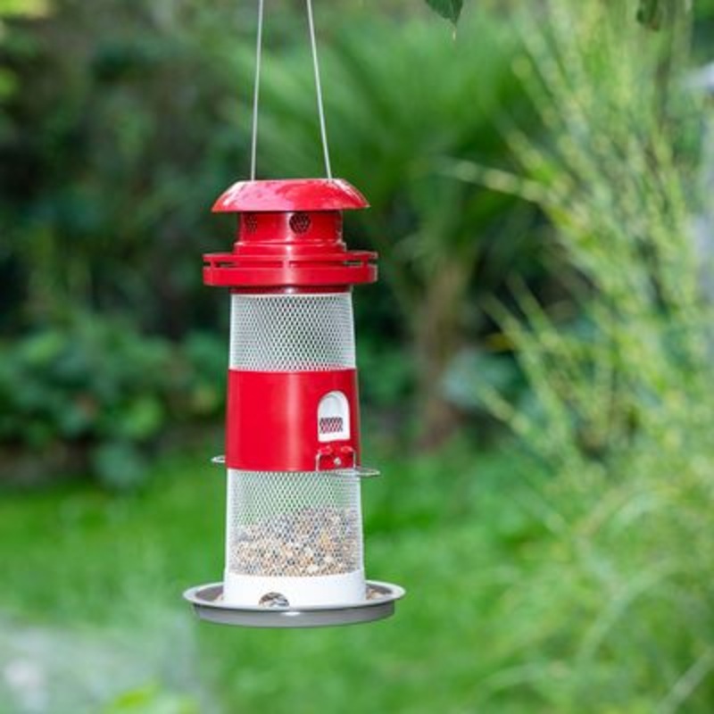 TIAKI metal bird feeder lighthouse